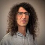 Photo of Dr. Arash Akbarinia